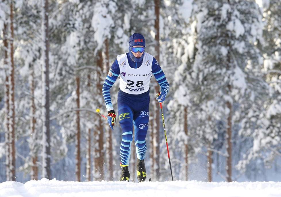 Alexander Ståhlberg hiihti kovaa paukkupakkasessa nuorten MM-kisoissa Sotkamossa viime talvena.