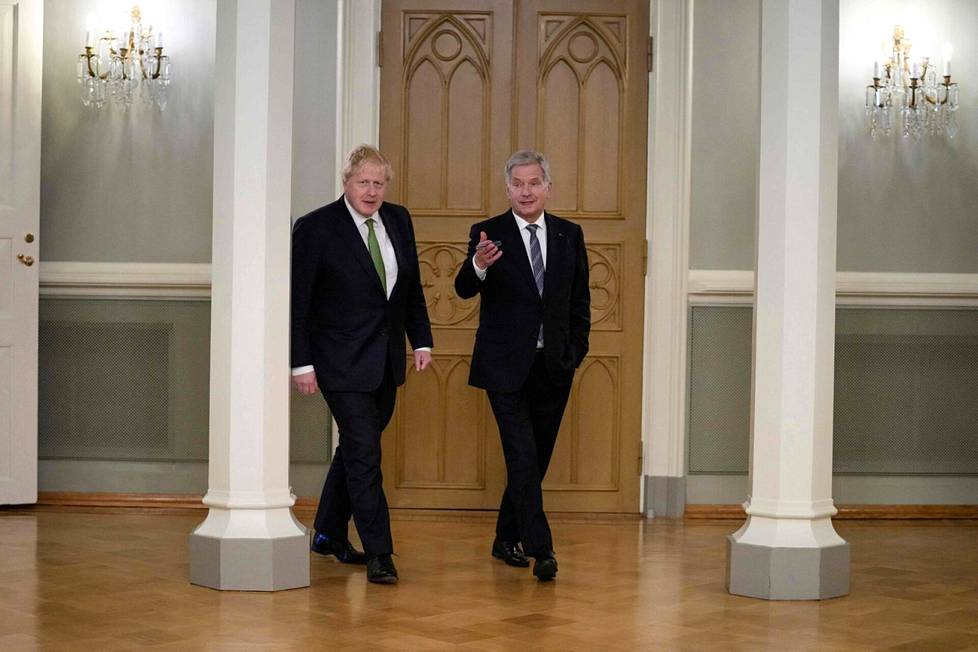 Britannian pääministeri Boris Johnson teki pikavisiitin Helsinkiin keskiviikkona ja tapasi presidentti Sauli Niinistön.