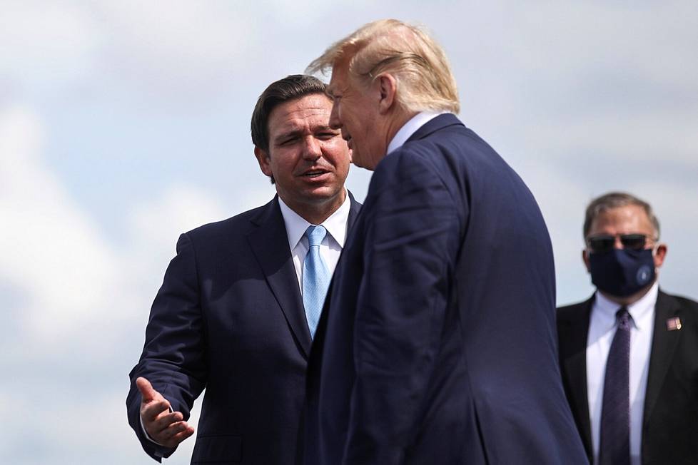 Ron DeSantis toivotti jatkokaudelle pyrkineen Donald Trumpin tervetulleeksi Floridaan vuonna 2020. 