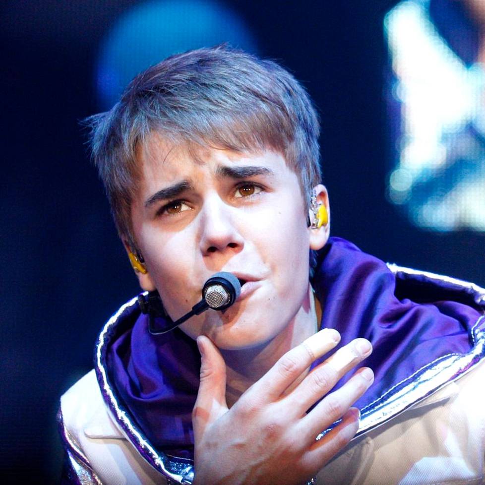 Justin Bieber, 2011