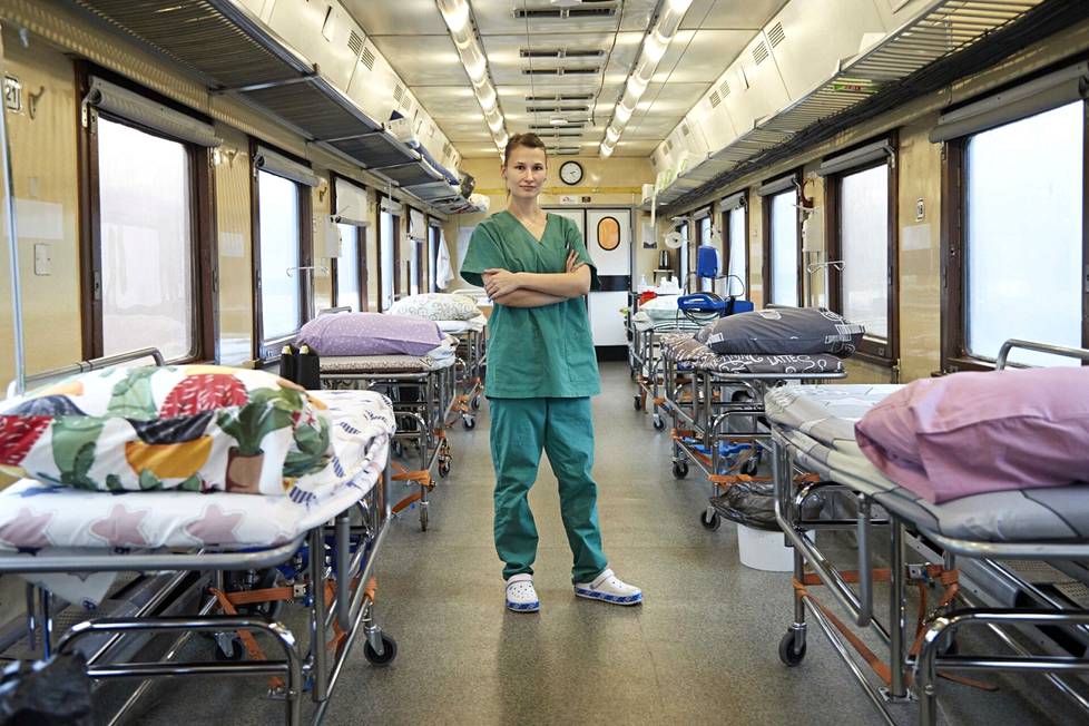 13. marraskuuta, Pokrovsk. Lääkäri Marina Bayeva Lääkärit ilman rajoja -järjestön evakuointijunassa, joka hakee hoidon tarpeessa olevia ihmisiä Kaakkois-Ukrainasta.