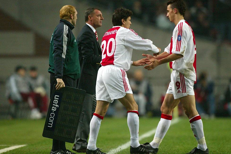 Jari Litmanen korvasi Zlatanin Mestarien liigan ottelussa Milania vastaan 26. marraskuuta 2003.