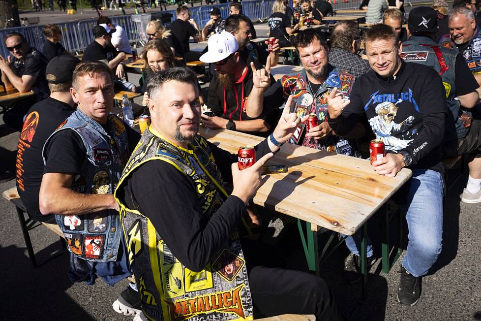 Hans Lachner (front left) had come to the Metallica concert from Germany with his good friends.