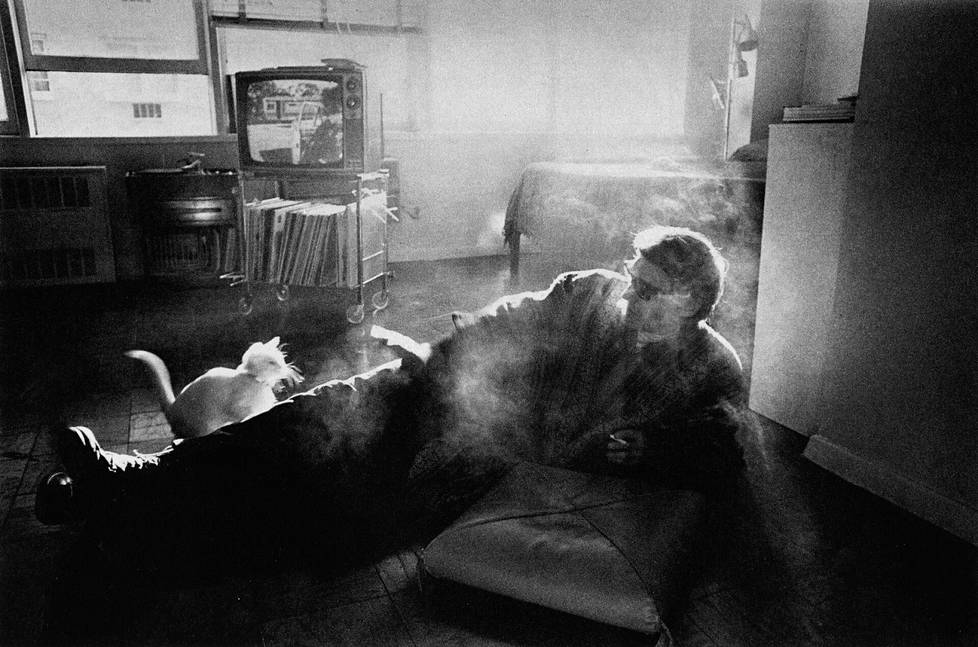Dennis Hopper kotonaan 1970-luvulla.