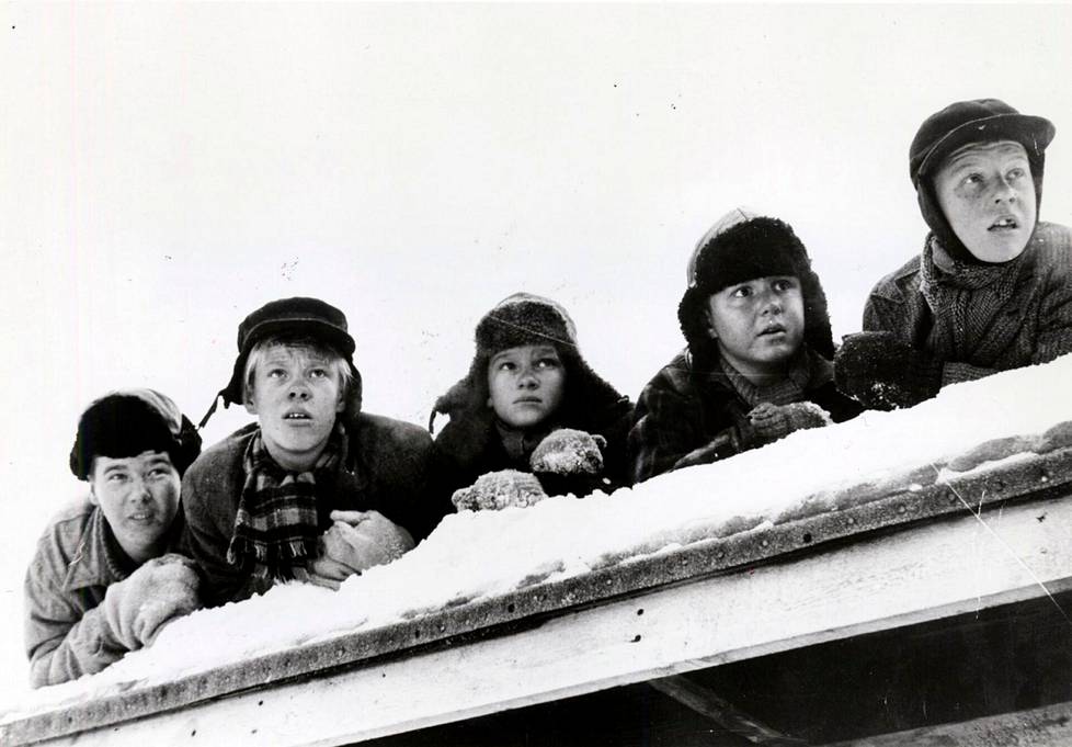 Yleisö sai tutustua Vesa-Matti Loiriin Mikko Niskasen Pojat-elokuvassa (1962). 