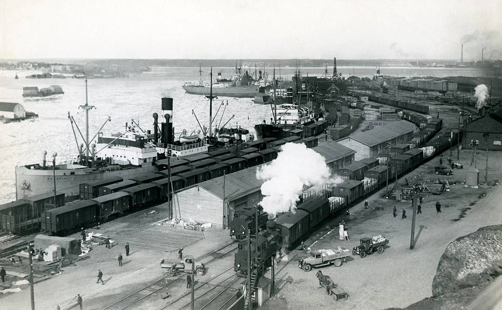 Kotkan vilkas satama kuvattuna keväällä 1936. 