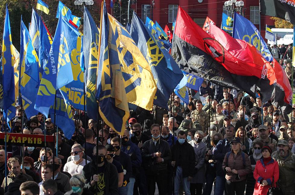 Ukrainan kansallismieliset oikeistoryhmät juhlistivat Stepan Banderan (1909–1959) johtaman Ukrainan kapina-armeijan UPA:n perustamisen 78-vuotispäivää Kiovassa viime lokakuun 14. päivänä.