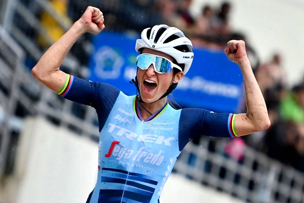 Lizzie Deignan voitti legendaarisen Paris–Roubaix’n ajon ja sai palkinnoksi 1 535 euroa, kun miesten voittaja kuittasi 30 000 euroa. Deignanin talli otti nopeasti pr-pisteet kotiin maksamalla tähdelleen erotuksen ekstrabonuksena.