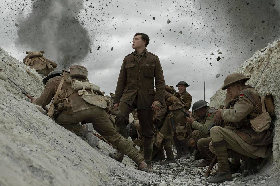 Taistelulähetit – 1917 perustuu ohjaaja Sam Mendesin isoisän Alfred Mendesin tarinoihin ensimmäisestä maailmansodasta.