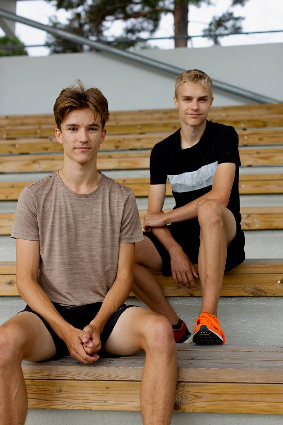 Rasmus ja Kasperi Vehmaa ovat kaksosia, vaikka sitä ei välttämättä päälle päin huomaa.