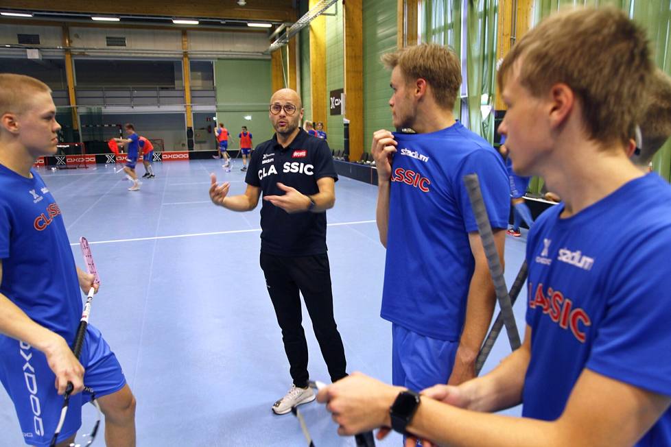 Juha Kivilehto keskittyy valmentamiseen ja vakuuttaa, että ei halua enää kentälle pelaajana.