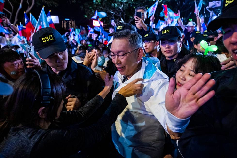 The former mayor of Taipei, Ko Wen-je, is a youth favorite despite his 64-year-old age.  He presents himself as an alternative to Taiwan's traditional parties, whose politics emphasize the China issue. 
