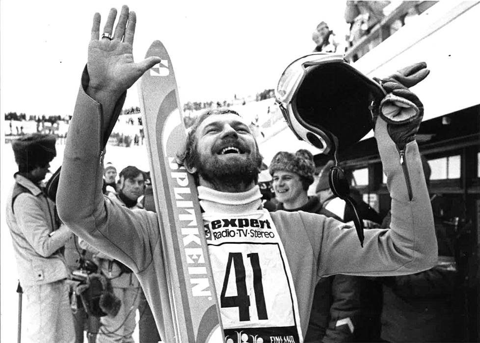 Vuoden 1978 maailmanmestari Tapio Räisänen ei ole tyytyväinen suomalaisen mäkihypyn nykytilaan.