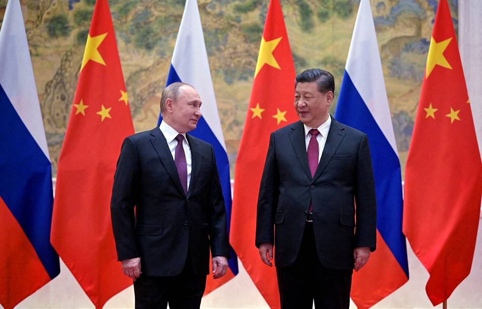 Venäjän johtaja Vladimir Putin tapasi Kiinan johtajan Xi Jinpingin Pekingissä helmikuun alussa ennen olympialaisten avajaisia.
