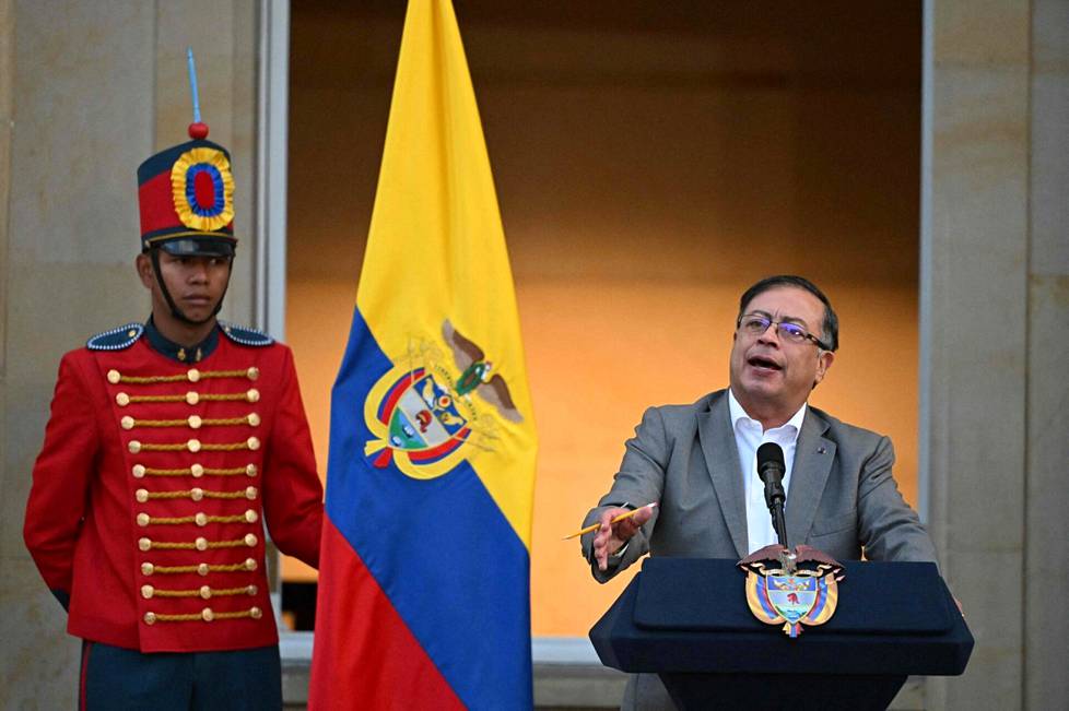 Gustavo Petro, 62, on Kolumbian ensimmäinen laitavasemmistolainen presidentti.