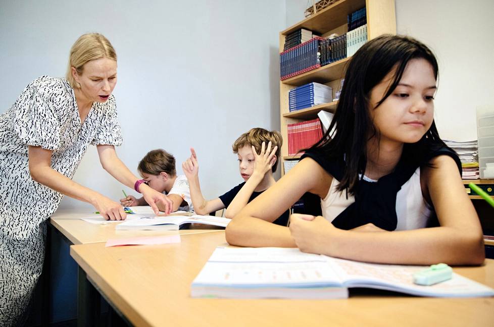 Suomalainen koulu nousi vastustamaan Ruotsin hallituksen aikeita - Ulkomaat  