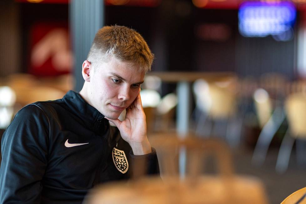 Antmanin mukaan pelaaminen Suomen alle 21-vuotiaiden maajoukkueessa antoi hänelle paljon itseluottamusta.