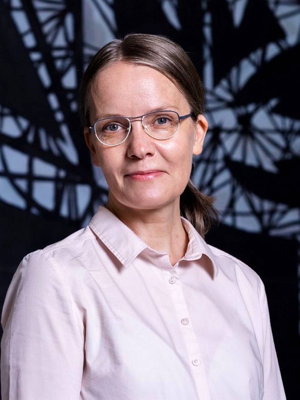 Research Director Hanna Ojanen from the University of Tampere. 