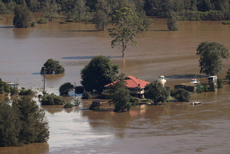 25. maaliskuuta. Hawkesbury-joki tulvi Wisemans Ferryssä, Australian Sydneyssä.