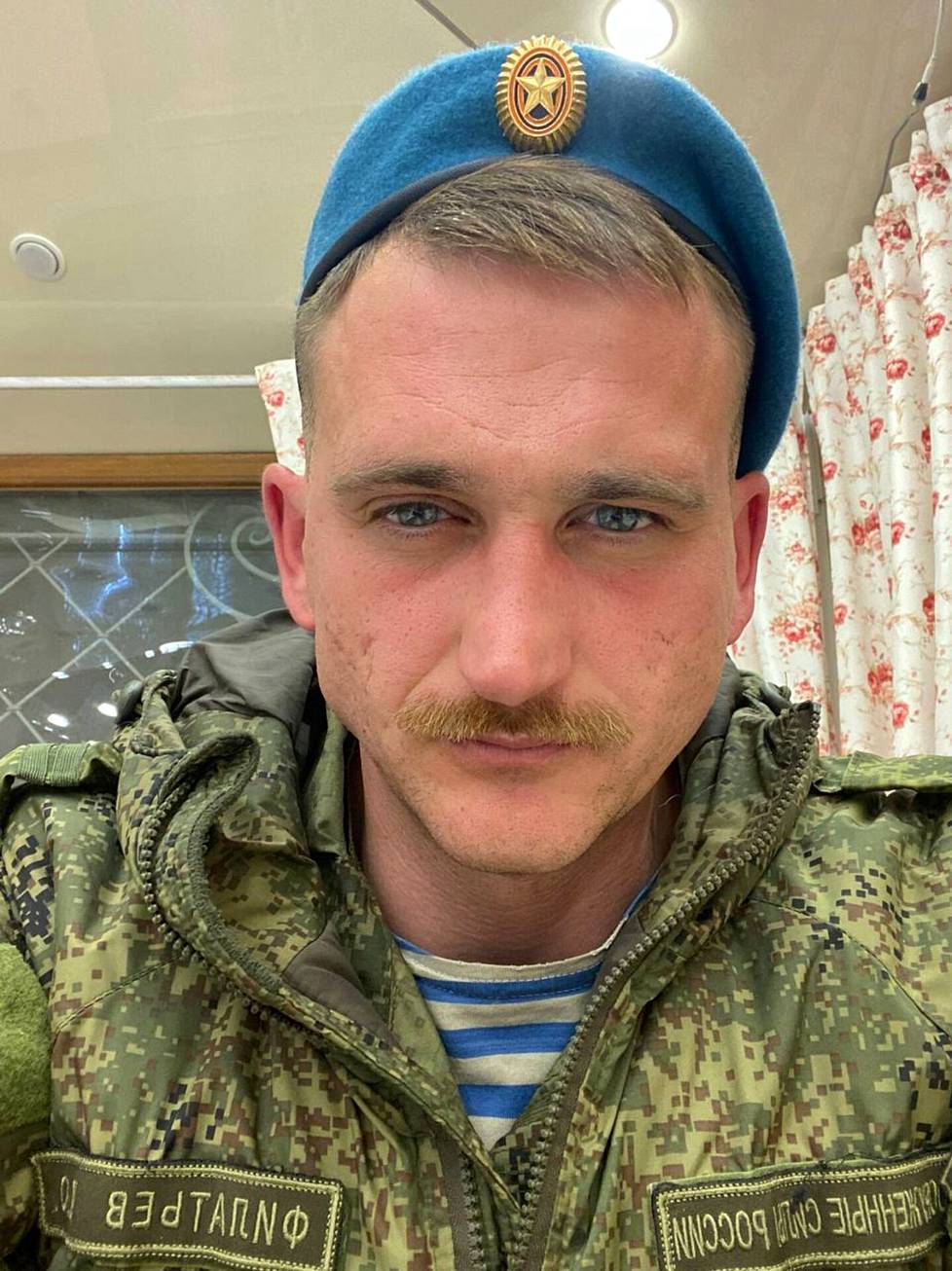 Venäjän laskuvarjojoukkoihin kuulunut Pavel Filatjev pakeni kotimaastaan elokuussa.