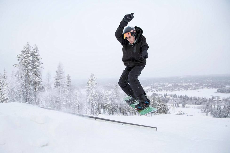 17-vuotiaana Matti Sairanen joutui onnettomuuteen, jonka seurauksena hän menetti kätensä. Nyt Sairanen on ehdolla paralympialaisiin lumilautailussa.