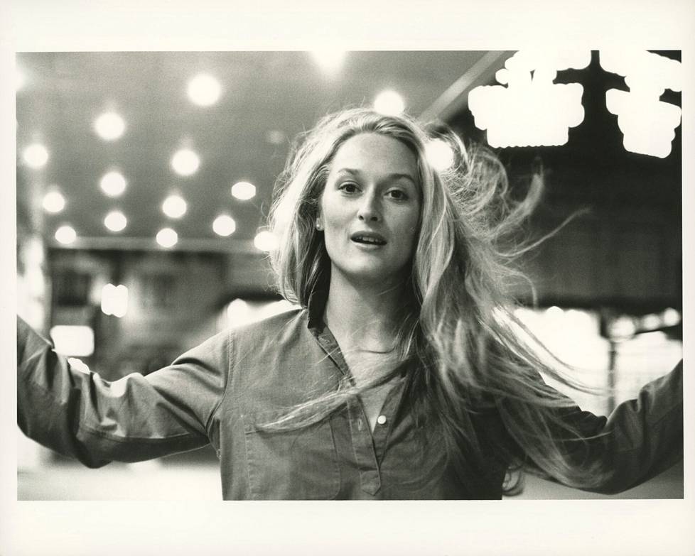 Duane Michals kuvasi näyttelijä Meryl Streepin vuonna 1975, ennen kuin tämä oli tehnyt ensimmäistäkään elokuvaa.