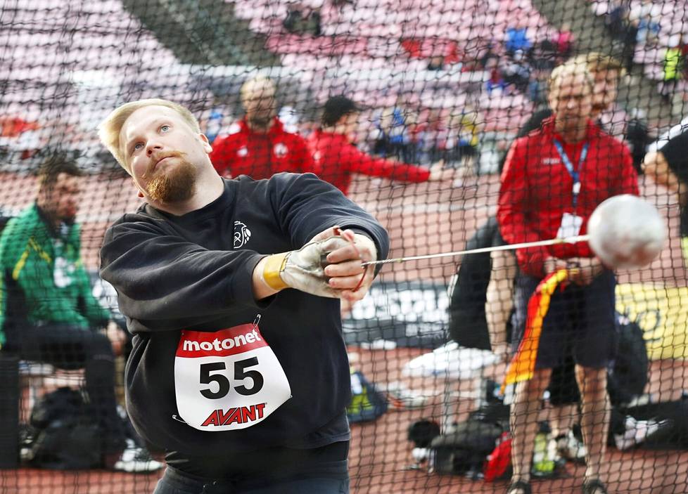 Henri Liipola heitti  kolmanneksi 1. kesäkuuta Tampereen gp-kisoissa.