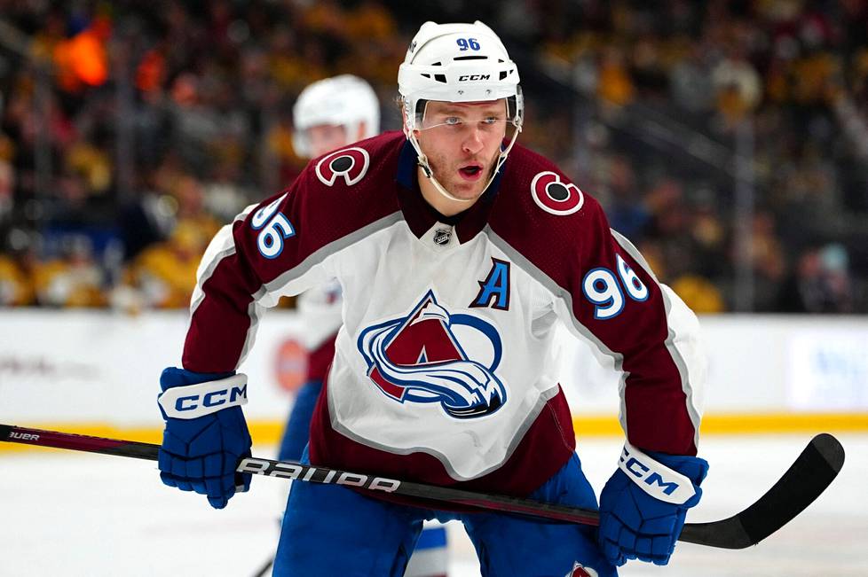 Former Selänte camper Mikko Rantanen is now a winger for the NHL team Colorado Avalanche.