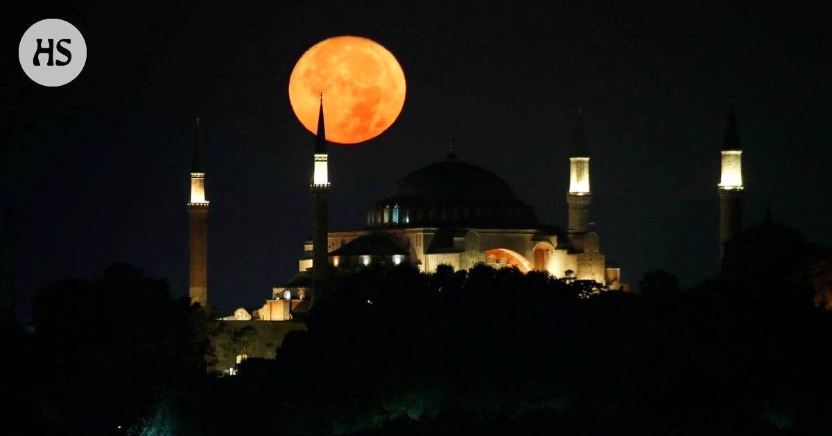 A rare coincidence: This time the supermoon is also a “blue moon” – Science