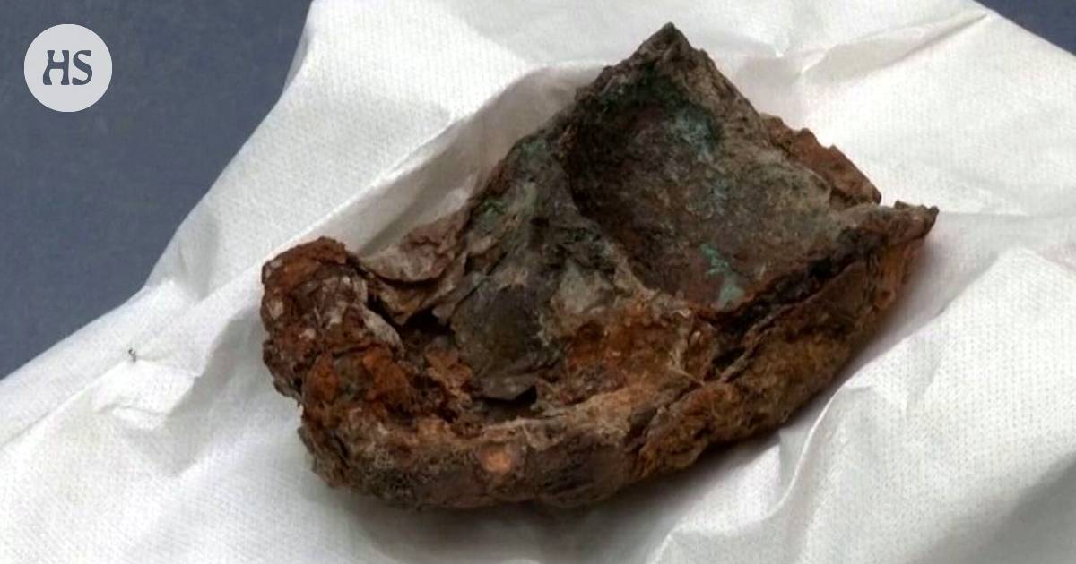 500 jaar oude ijzeren hand ontdekt in Duitsland