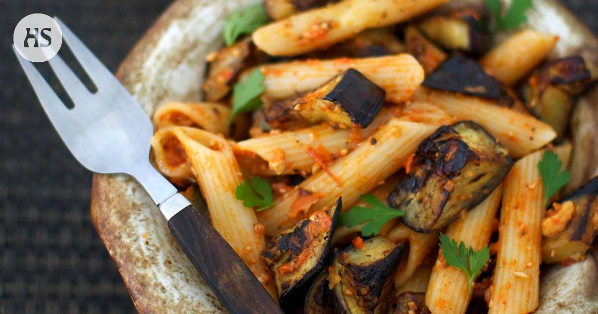 Rouhea romesco ilahduttaa pastan parina – Aromikkaaksi paahdettu paprika-tomaattikastike  on niin hyvää, ettei se kaipaa edes parmesaania - Kiusauksessa 