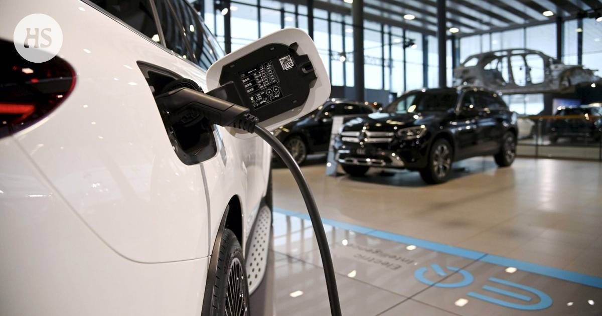 Low-Emission Car Sales Increased by 50% Last Year