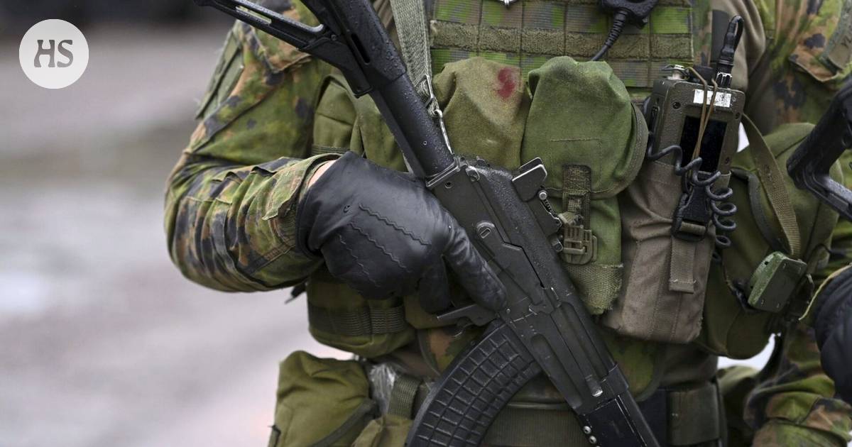 Upseeriliitto: Ukrainan sodan pitkittymiseen on varauduttava lisäämällä  Puolustusvoimien henkilöstöä - Kotimaa 