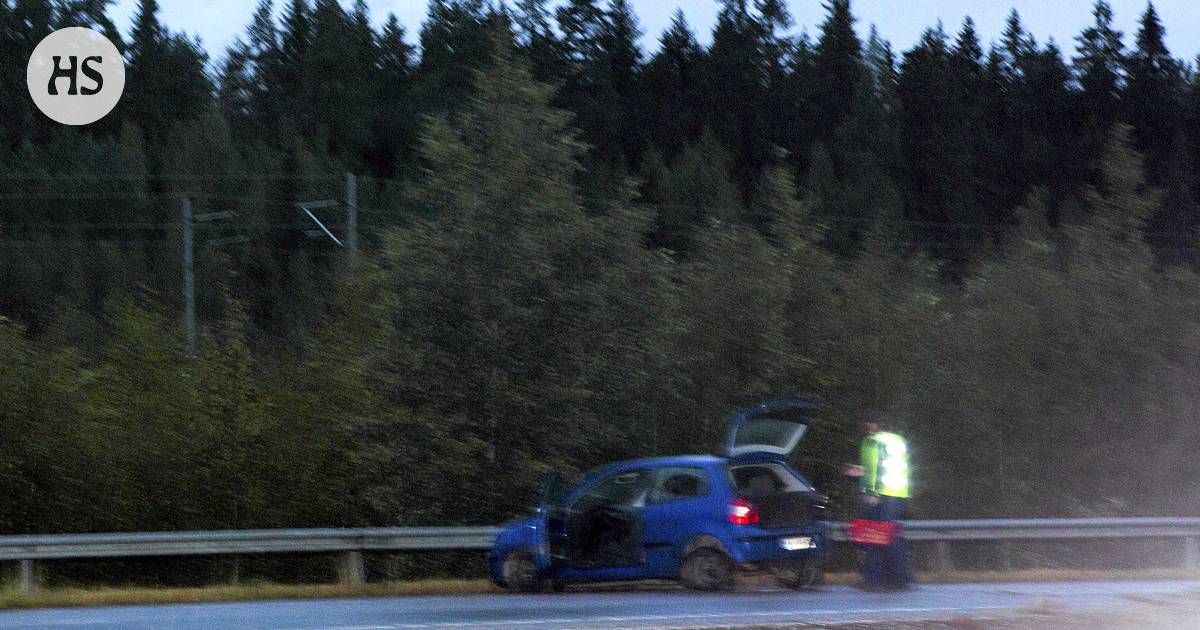 Ammuskelu Mäntsälässä: Suomen oloissa harvinainen ryöstö ja takaa-ajo -  Kotimaa 