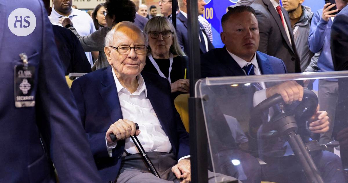 Berkshire Hathaway's cash reserves may exceed the 0 billion mark – Finance