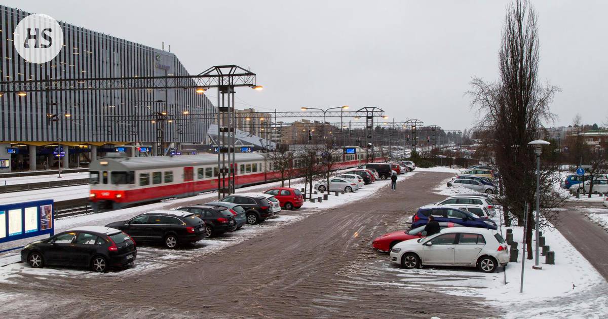 Vantaa tähtää uusissa parkkimaksuissa pelkkään mobiilitekniikkaan –  automaatteja vain hätävaraksi - Kaupunki 