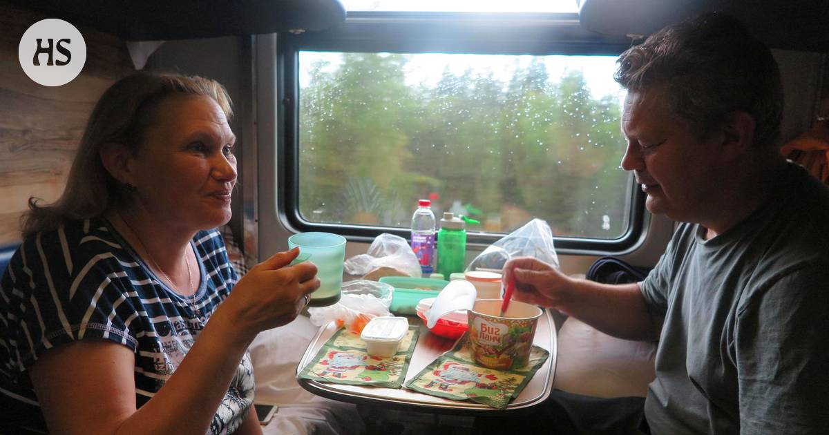 The train journey to Murmansk exudes atmosphere – on top of the shop, the Russians will guide you on what snacks you should prepare for a long journey – Matka