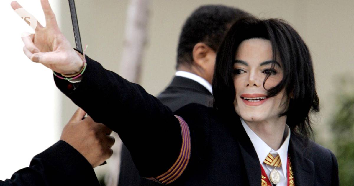 A man demands 213 million dollars from Michael Jackson’s estate – in the background is an accusation of improper behavior