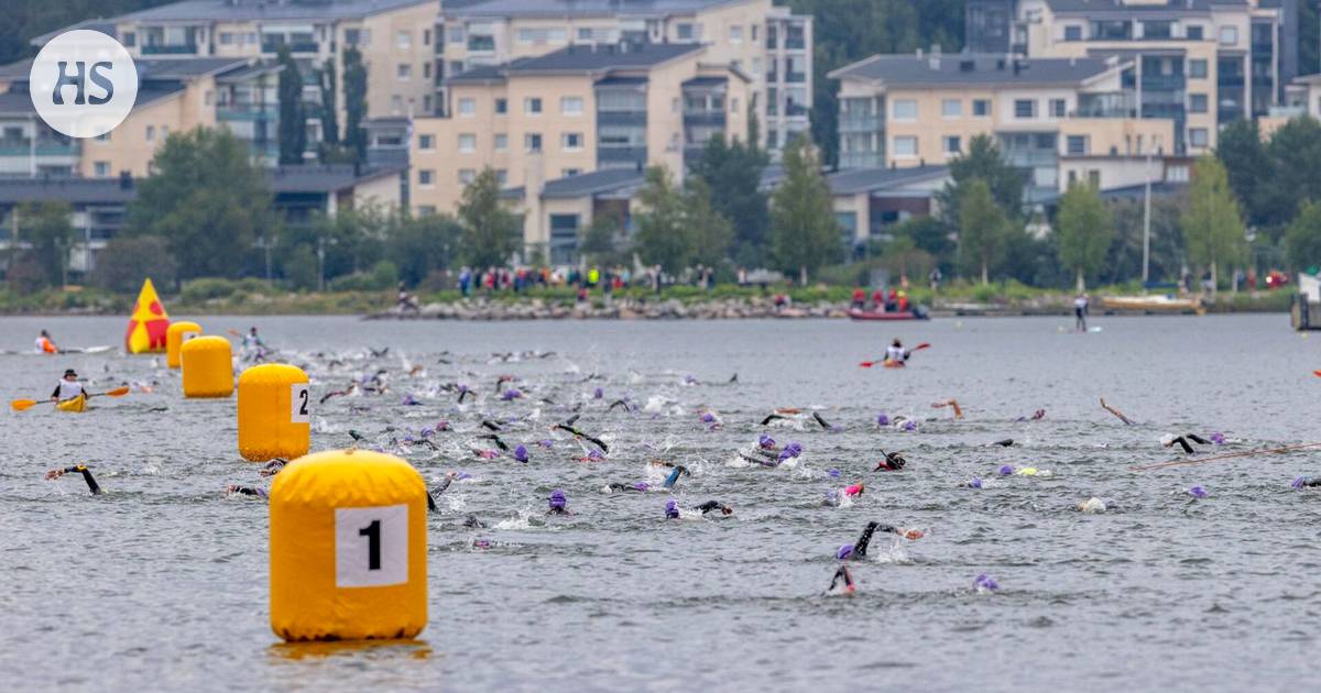 A competitor in the crossfit games has died during a swimming event at a texas lake